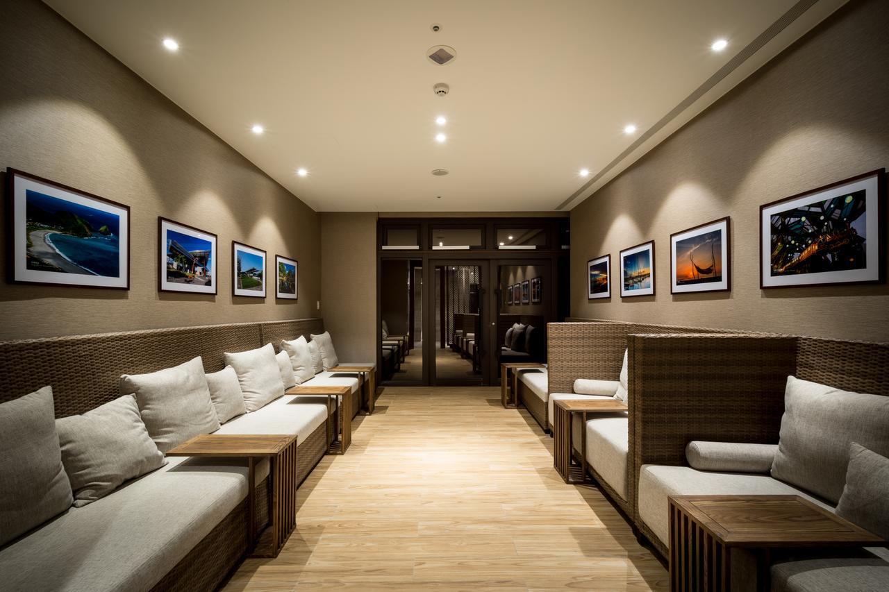 Cuncyue Hot Spring Resort Luodong Dış mekan fotoğraf The lounge at the airport