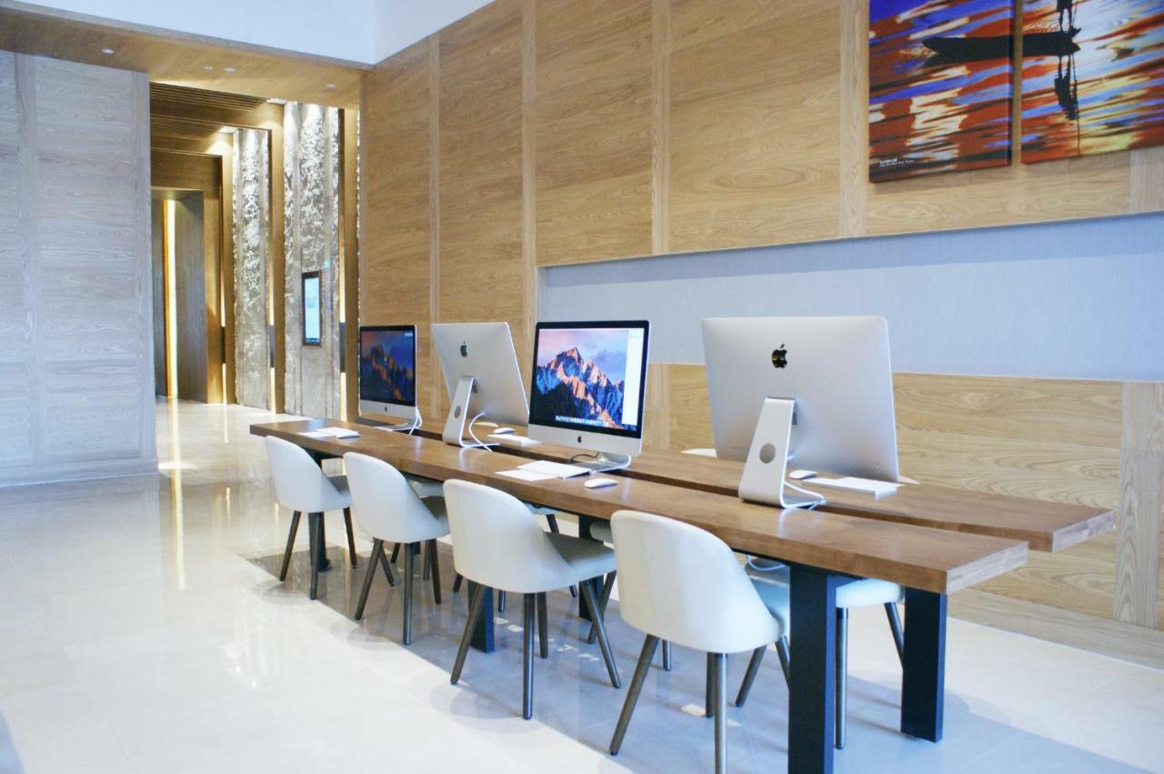 Cuncyue Hot Spring Resort Luodong Dış mekan fotoğraf Computer Lab